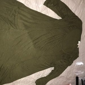 Hunter green quarter sleeve tunic with pockets
